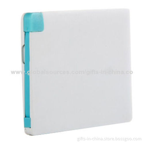 2,500mAh card power bank with built-in micro cable and apple 5 turn interface slots